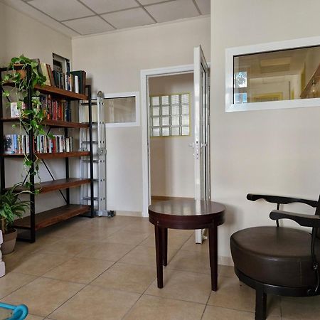 Hostel Roks Haifa Exterior foto
